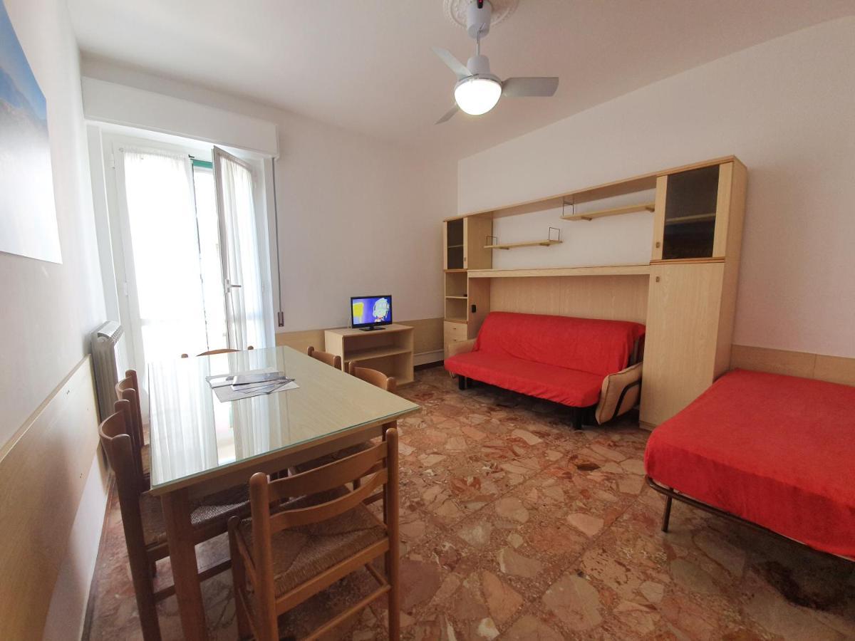Ligure Residence Borgio Verezzi Luaran gambar