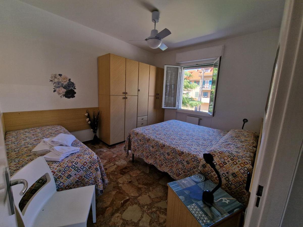 Ligure Residence Borgio Verezzi Luaran gambar